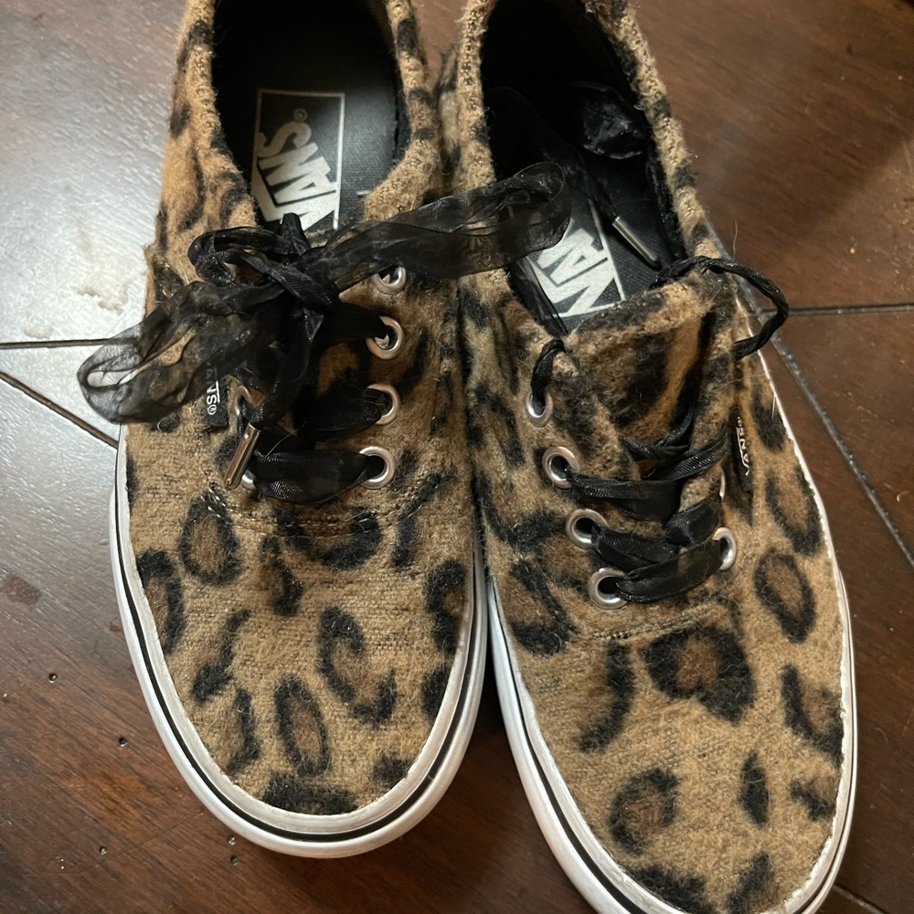 Vans leopard print girls Womens shoes platform white sole black lace laces